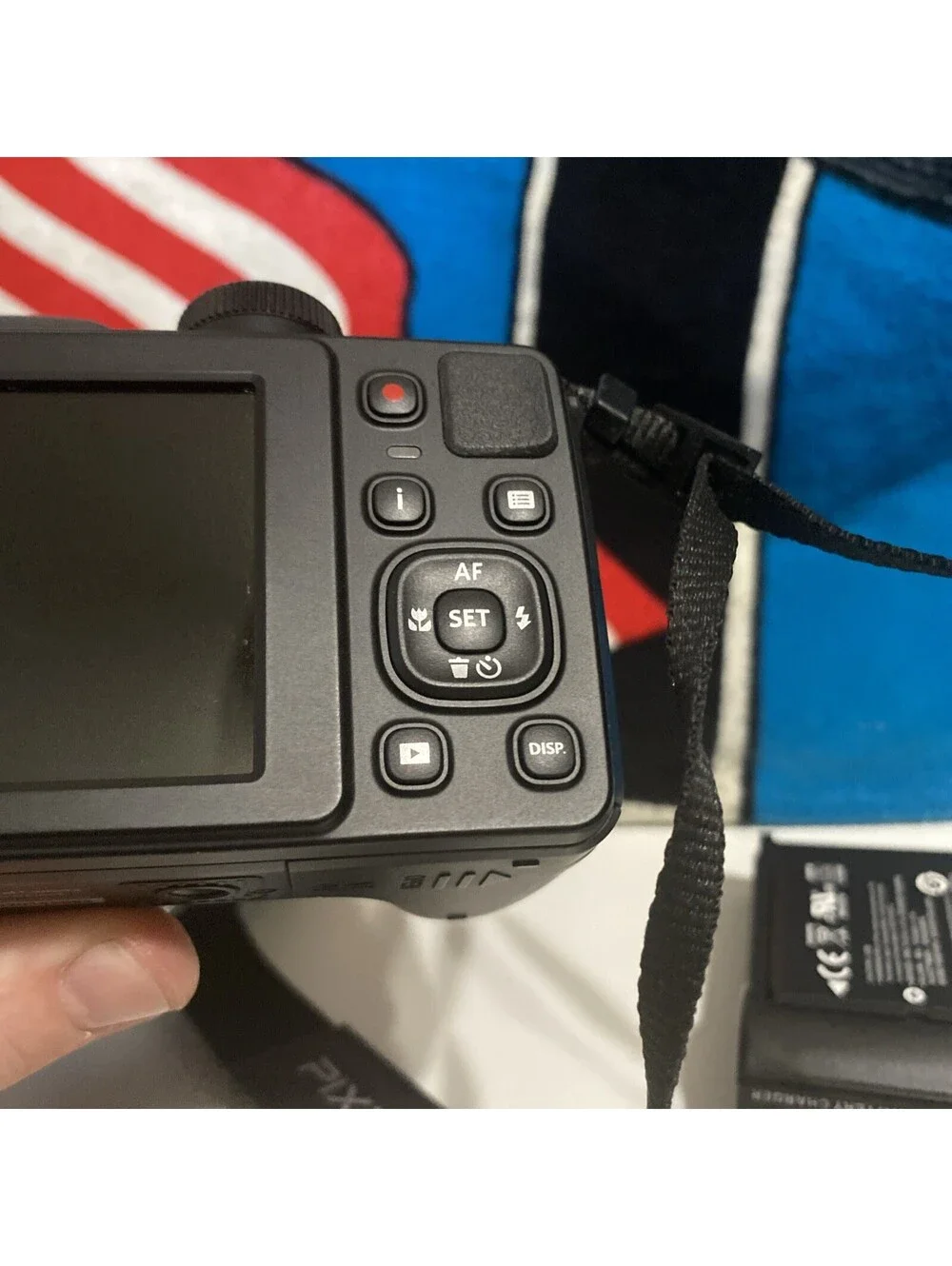 Kodak PIXPRO AZ421 Digital Camera  6MP Digital 2 Batteries Card Charger Tested